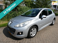 Peugeot 207 - 1.4 VTi 95pk 2e eigenaar Style 5-deurs Airco Cruise Zuinig