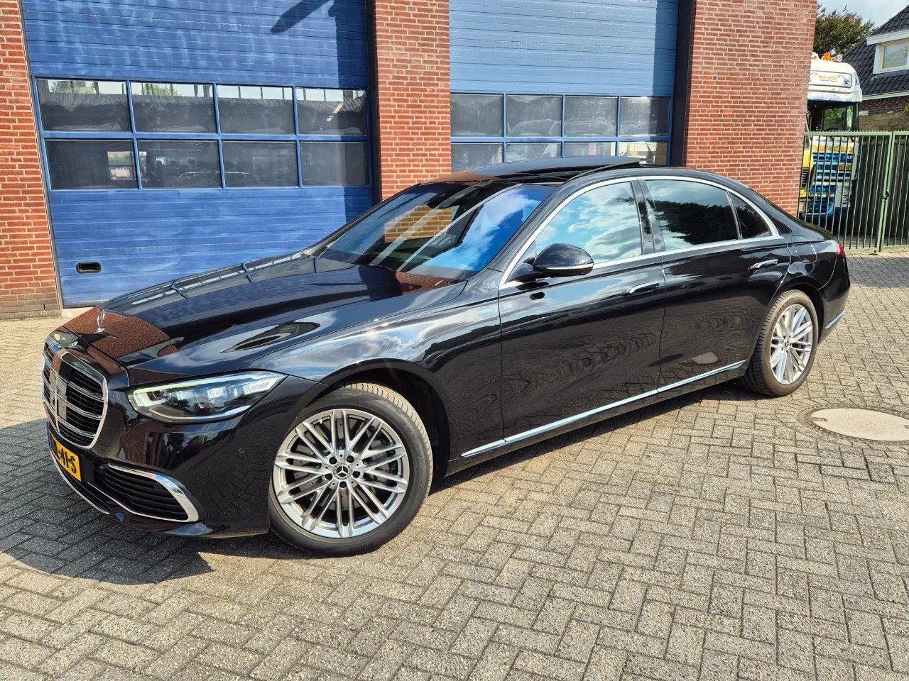 Mercedes-Benz S-klasse - 580 E Hybride 4 matic lang AMG Line - AutoWereld.nl
