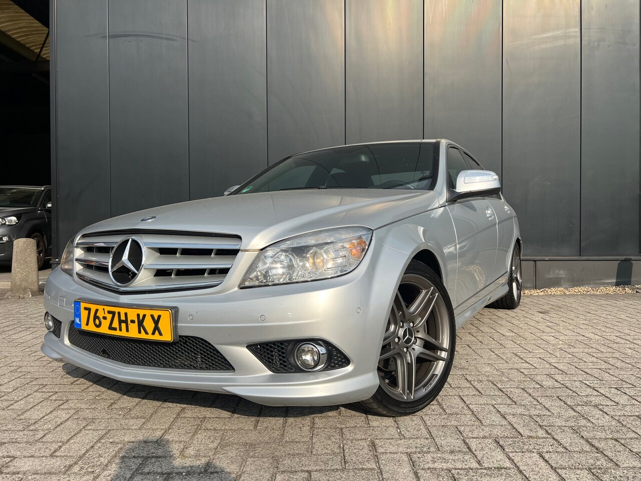 Mercedes-Benz C-klasse - 230 Amg '08 LpgG3!/Aut/Leer/18'Lmv/Nap!! - AutoWereld.nl