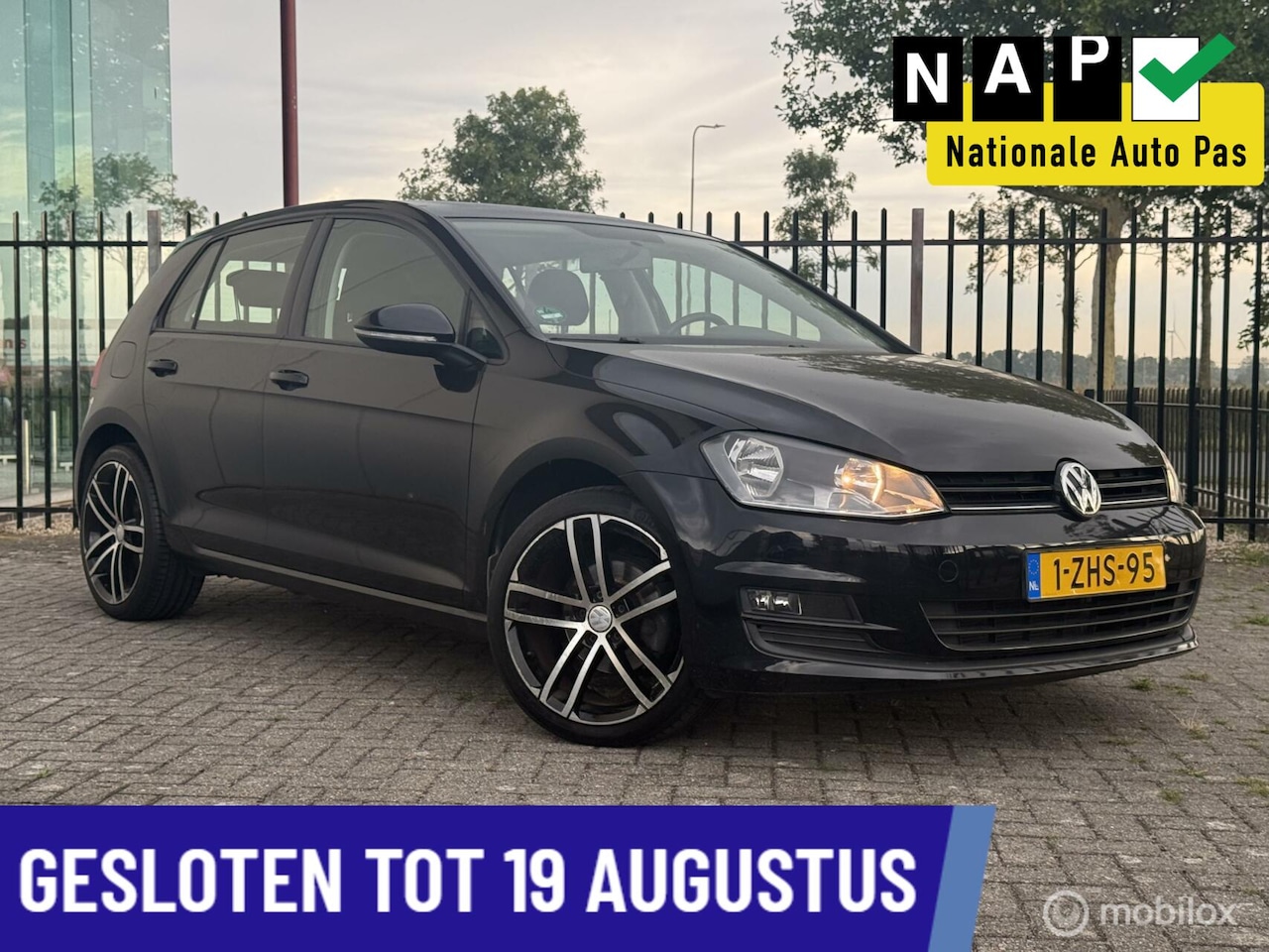 Volkswagen Golf - 1.2 TSI Trendline | Airco | Cruise control - AutoWereld.nl
