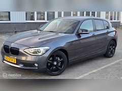 BMW 1-serie - 116i Business/Clima/Navi/HalfLeer/