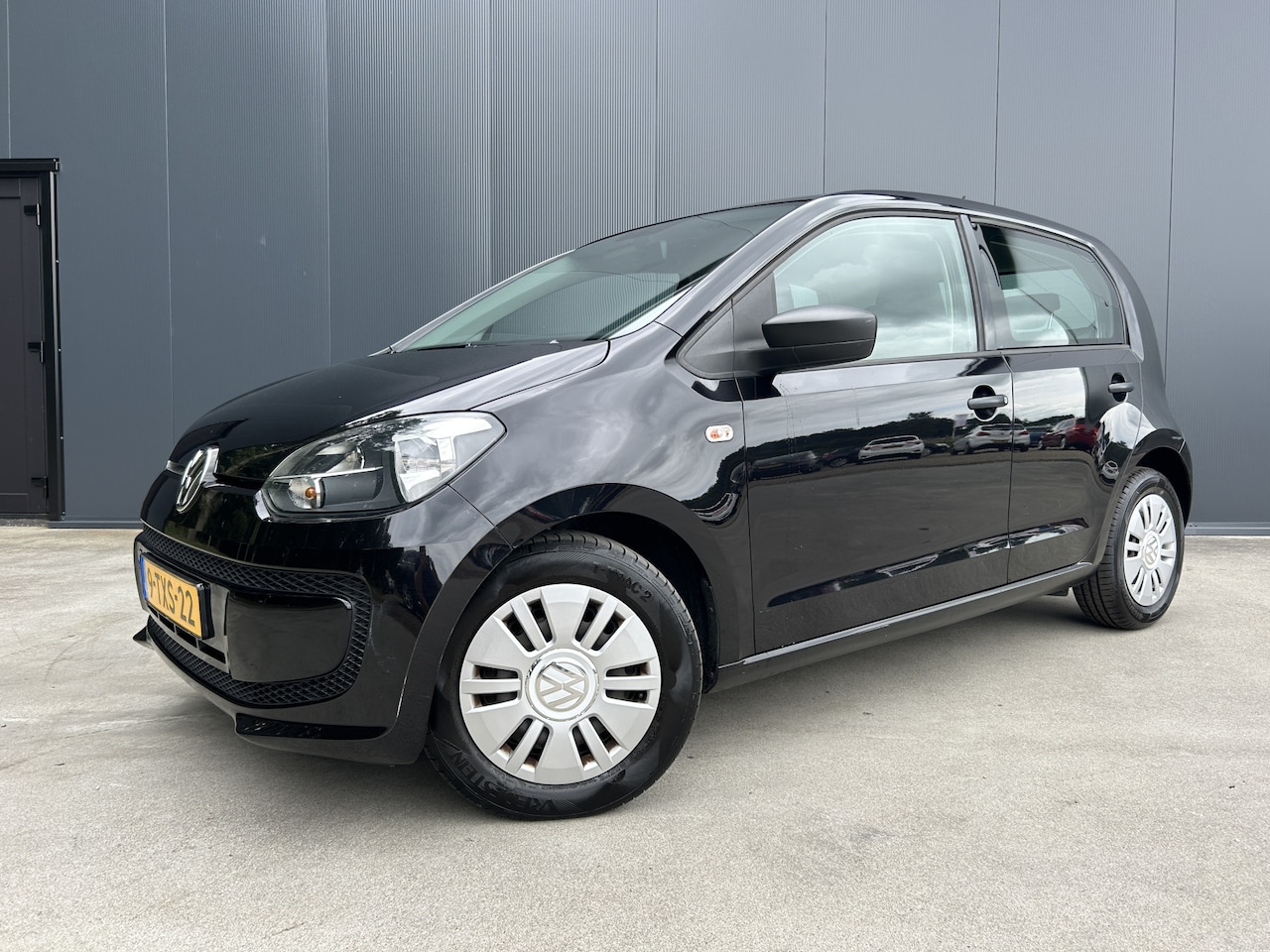 Volkswagen Up! - 1.0 take up! BlueMotion AIRCO 5 DRS - AutoWereld.nl