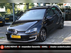 Volkswagen Golf - 1.4 TSI GTE DEALER OND. NL-AUTO PANO-DAK