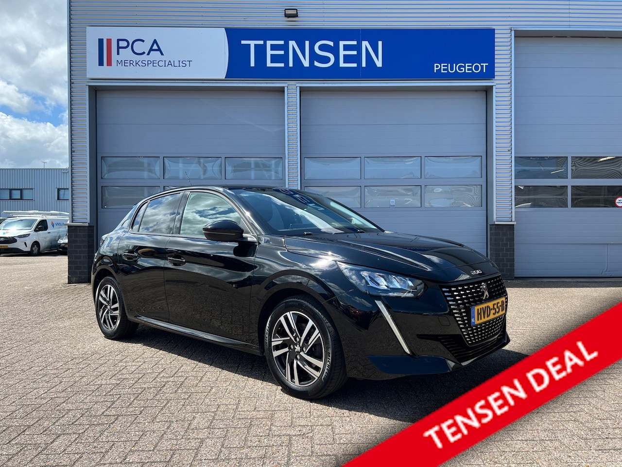 Peugeot 208 - 1.2 100PK PureTech Allure Pack | Keyless | Stoelverwarming | Achteruitrijcamera | Navigati - AutoWereld.nl