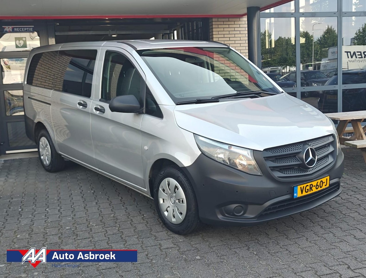 Mercedes-Benz Vito - 114 CDI Lang DC Comfort 114 CDI Lang DC Comfort - AutoWereld.nl