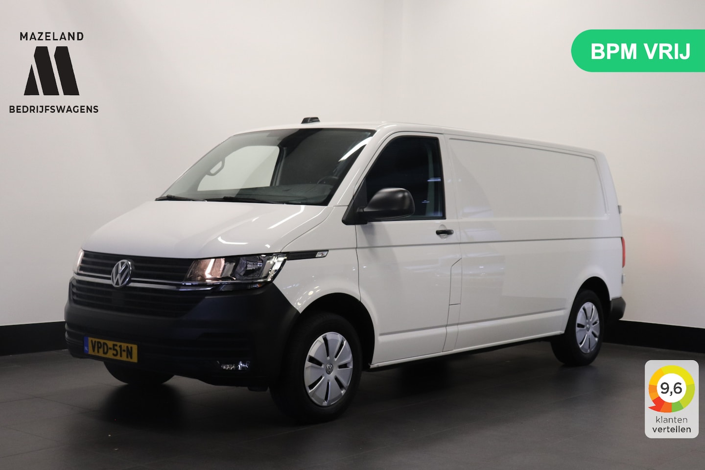 Volkswagen Transporter - 2.0 TDI L2 EURO 6 - Airco - Navi - Cruise - €15.950,- Excl. - AutoWereld.nl