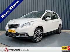 Peugeot 2008 - 1.2 PureTech Active | Trekhaak | Panodak | Parkeersensoren | Navi | Prijs Rijklaar