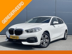 BMW 1-serie - 118i Executive Edition | Navi | Comfort pakket | Donker glas