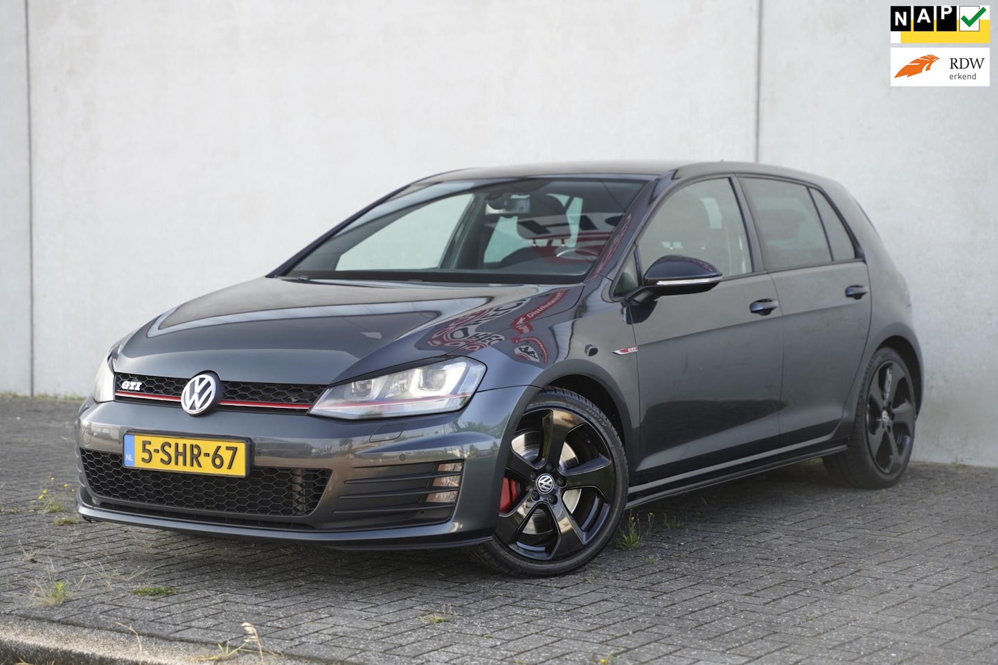 Volkswagen Golf - 2.0 TSI GTI Performance 2.0 TSI GTI Performance, Origineel NL, NAP - AutoWereld.nl
