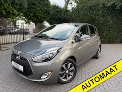 Hyundai ix20 - 1.6i AUTOMAAT, Clima, Cruise Control, Navigatie, Achteruitrijcamera, Stoel- & Stuurverwarm