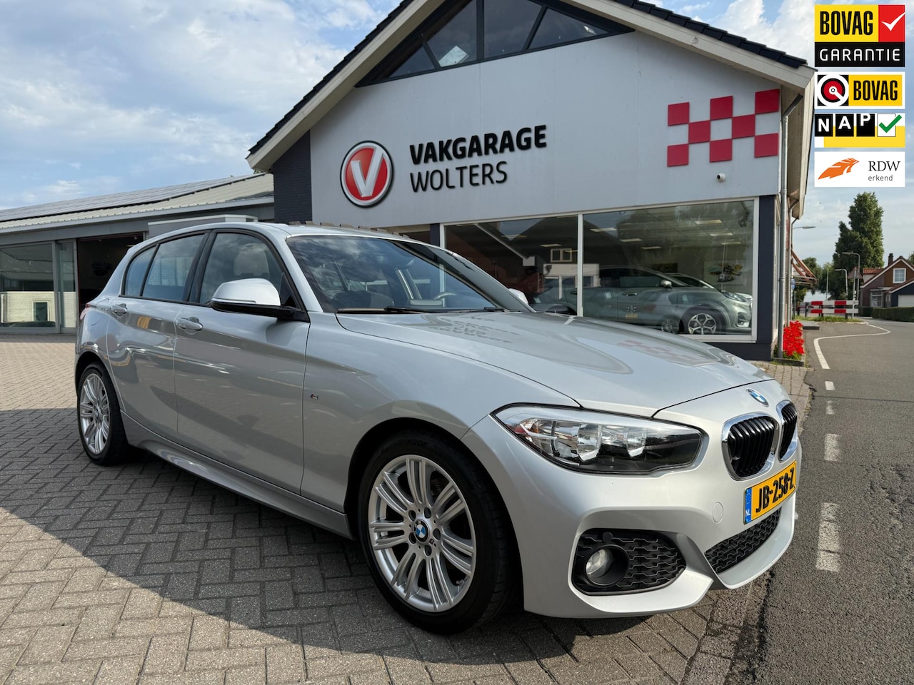 BMW 1-serie - 118i Corporate Lease M Sport RIJKLAARPRIJS! - AutoWereld.nl