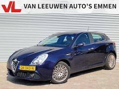 Alfa Romeo Giulietta - 1.6 JTDm Distinctive | Nieuw Binnen | Leder | Cruise | Clima