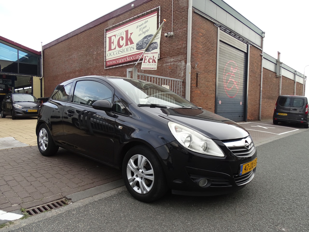 Opel Corsa - 1.4-16V White Edition 1.4-16V White Edition - AutoWereld.nl