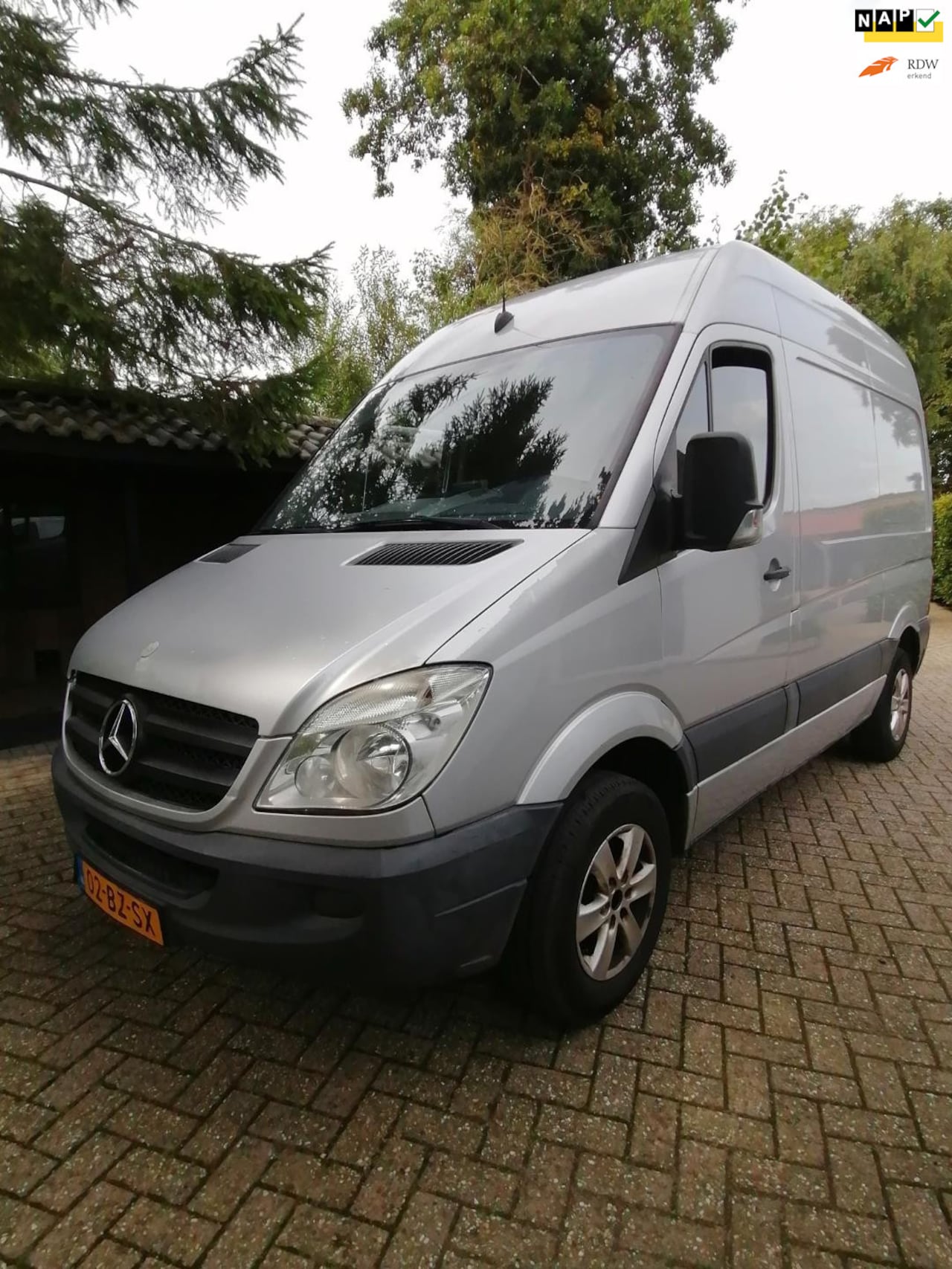 Mercedes-Benz Sprinter - 215 2.2 CDI 325 HD Automaat - AutoWereld.nl
