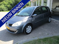 Renault Scénic - 1.6-16V Business Line Nette Auto