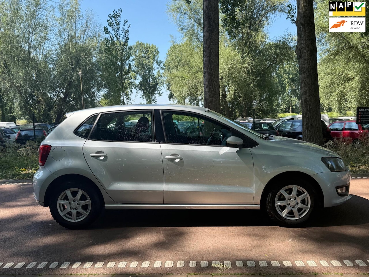 Volkswagen Polo - 1.4-16V Comfortline AIRCO!5DEURS!NAVI!KOOPJE! - AutoWereld.nl