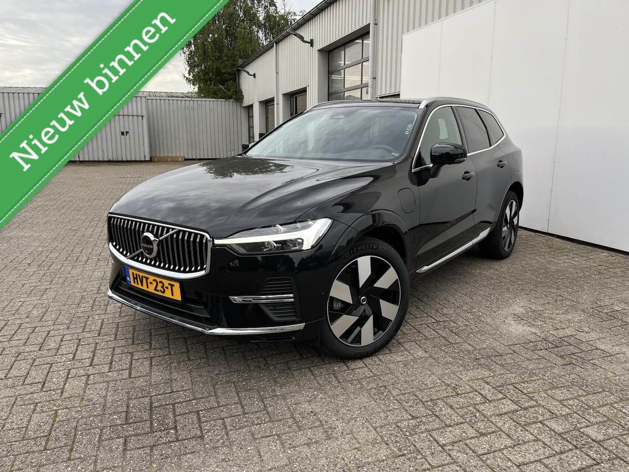 Volvo XC60 - 2.0 T8 hybrid AWD Plus Bright|Pano|leer|ACC|20"|360*| - AutoWereld.nl