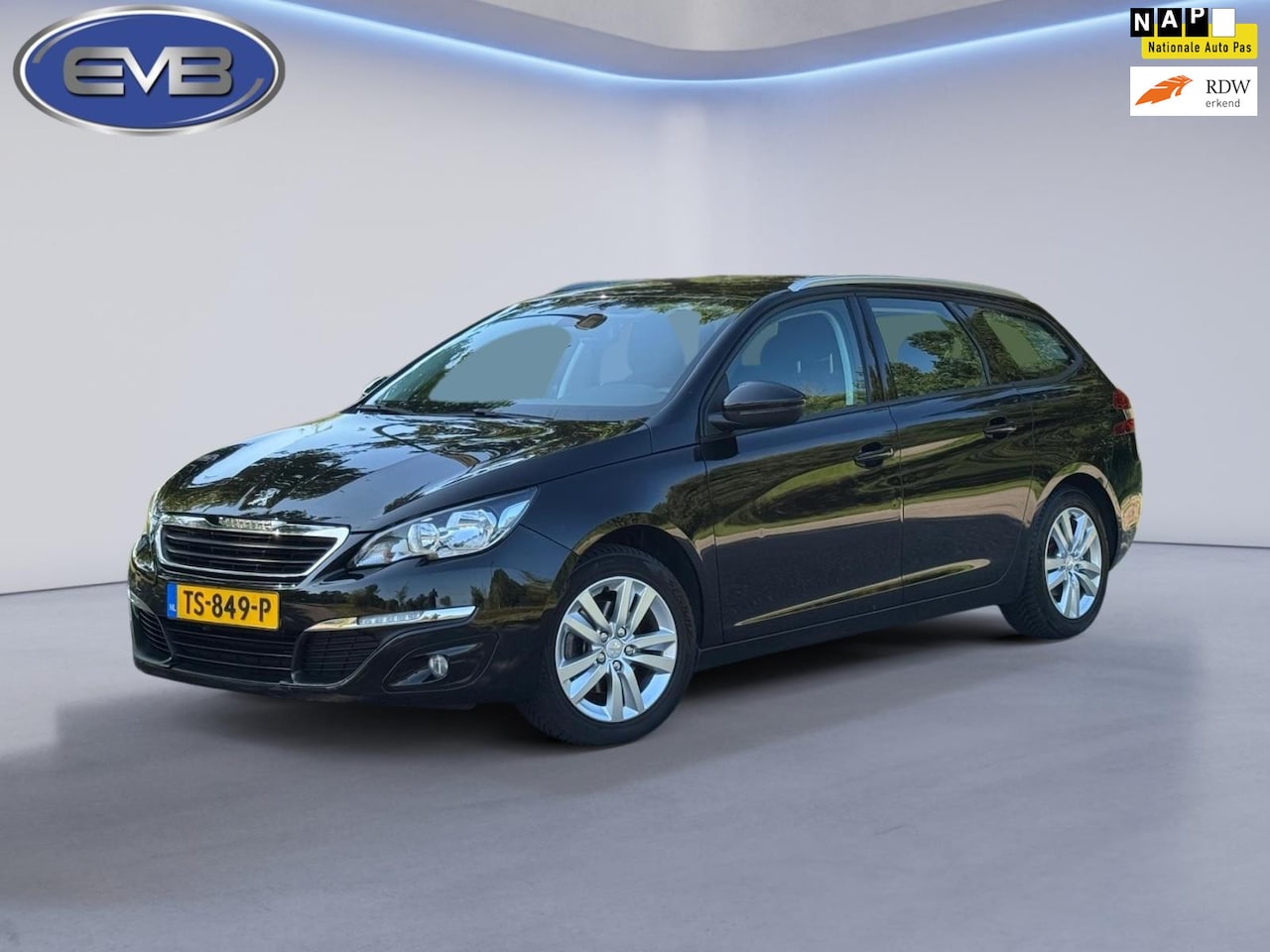 Peugeot 308 - 1.6 BlueHDi Active 1.6 BlueHDi Active, 142000 km, navigatie, cruisecontrol, airco - AutoWereld.nl