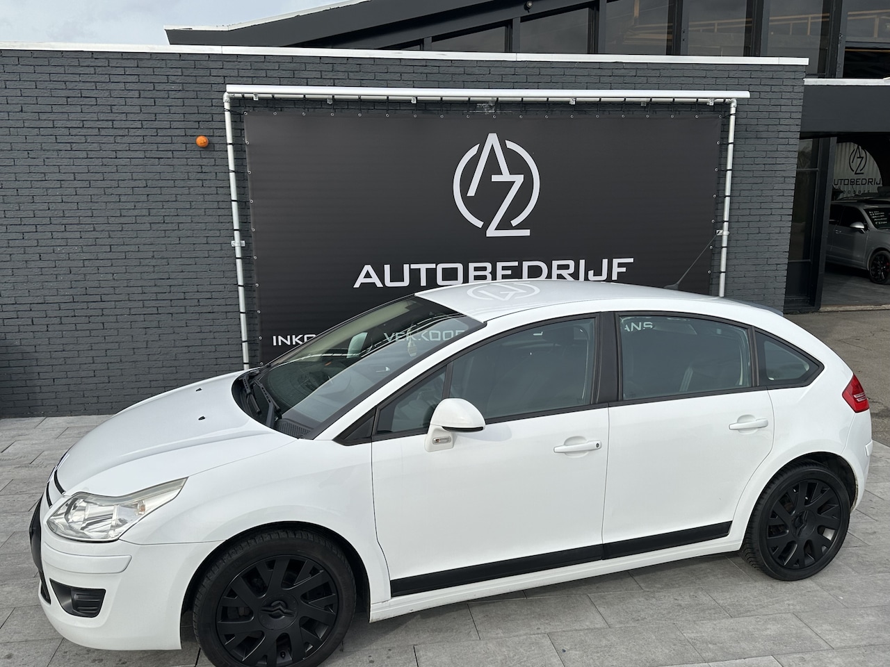 Citroën C4 - 1.6 VTi Prestige WHITE/BLACK ! - AutoWereld.nl