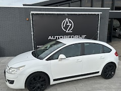 Citroën C4 - 1.6 VTi Prestige WHITE/BLACK