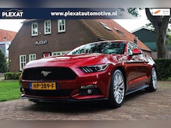 Ford Mustang Fastback - 2.3 EcoBoost | Origineel Nederlands | 317PK | Stoelventilatie + Verwarming | Navigatie | C