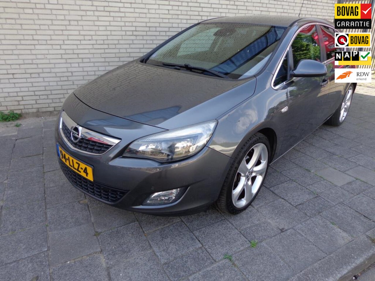 Opel Astra - 1.4 Turbo Sport NIEUWE APK/AFLBEURT - AutoWereld.nl