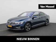 Volkswagen Passat - 1.5 TSI R-Line Business + | Stoelverwarming | ACC | Virtual Cockpit | Keyless | Apple Carp