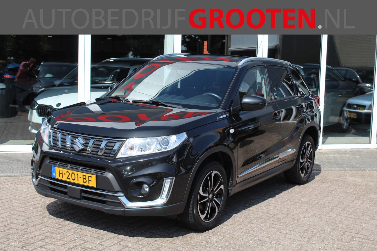 Suzuki Vitara - 1.0 ECC//NAVI//CAMERA!! - AutoWereld.nl