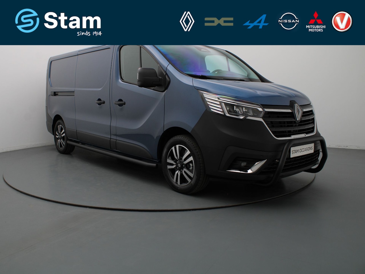 Renault Trafic - 170pk Blue dCi T30 L2H1 Stam 75 Edition Automaat Camera | Cruise | Navi | Parkeersens. v+a - AutoWereld.nl