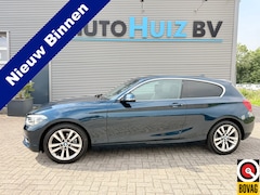 BMW 1-serie - 118i Centennial Executive Automaat All season banden