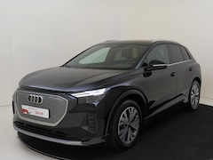 Audi Q4 e-tron - 40 Advanced edition 77 kWh | Lederen bekleding | Stoelverwarming | Adaptieve cruise contro