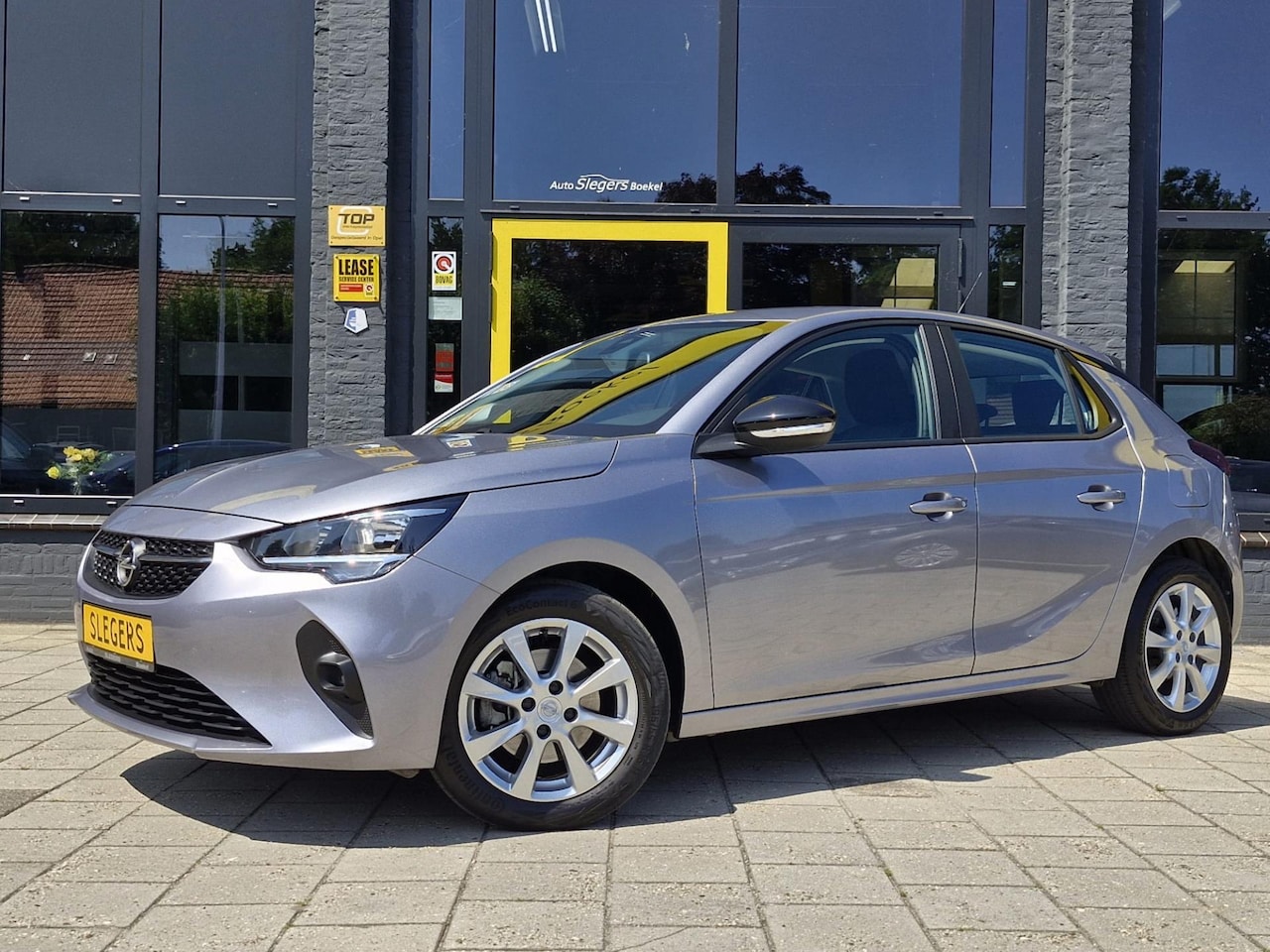 Opel Corsa - 1.2 100PK | Parkeer Sensoren Achter | Apple Carplay | Android Auto | Cruise Control - AutoWereld.nl