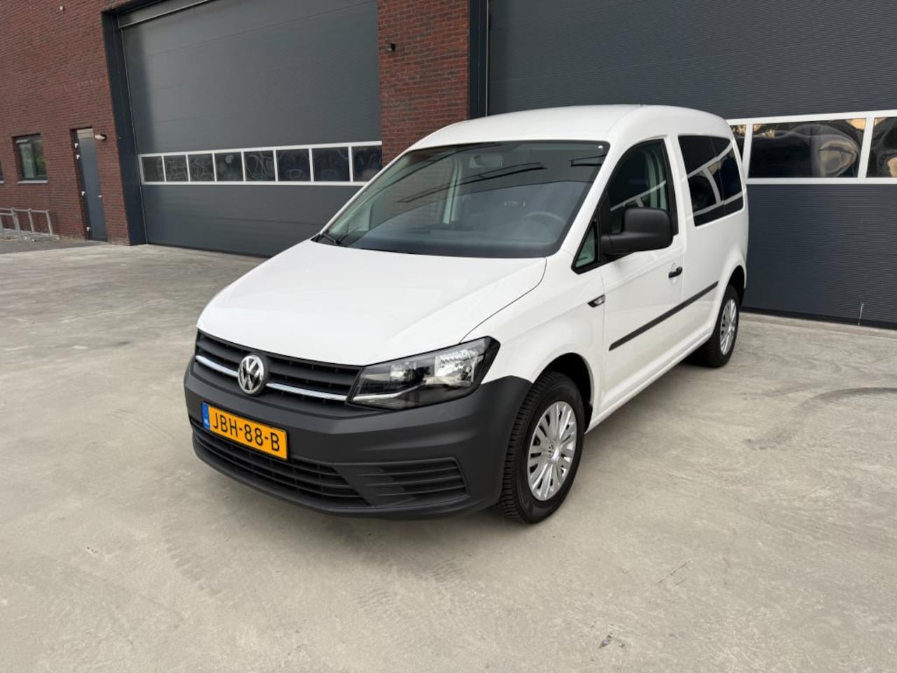 Volkswagen Caddy - 1.4 TGI BMT 5-Persoons L1H1 Benzine/Aardgas(CNG) Airco Cruise Bluetooth - AutoWereld.nl