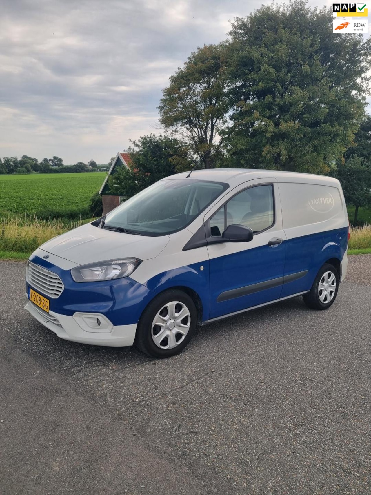 Ford Transit Courier - 1.5 TDCI Trend 1.5 TDCI Trend, Clima, Cruise, 3 Zitplaatsen, Zijdeur. NAP. - AutoWereld.nl