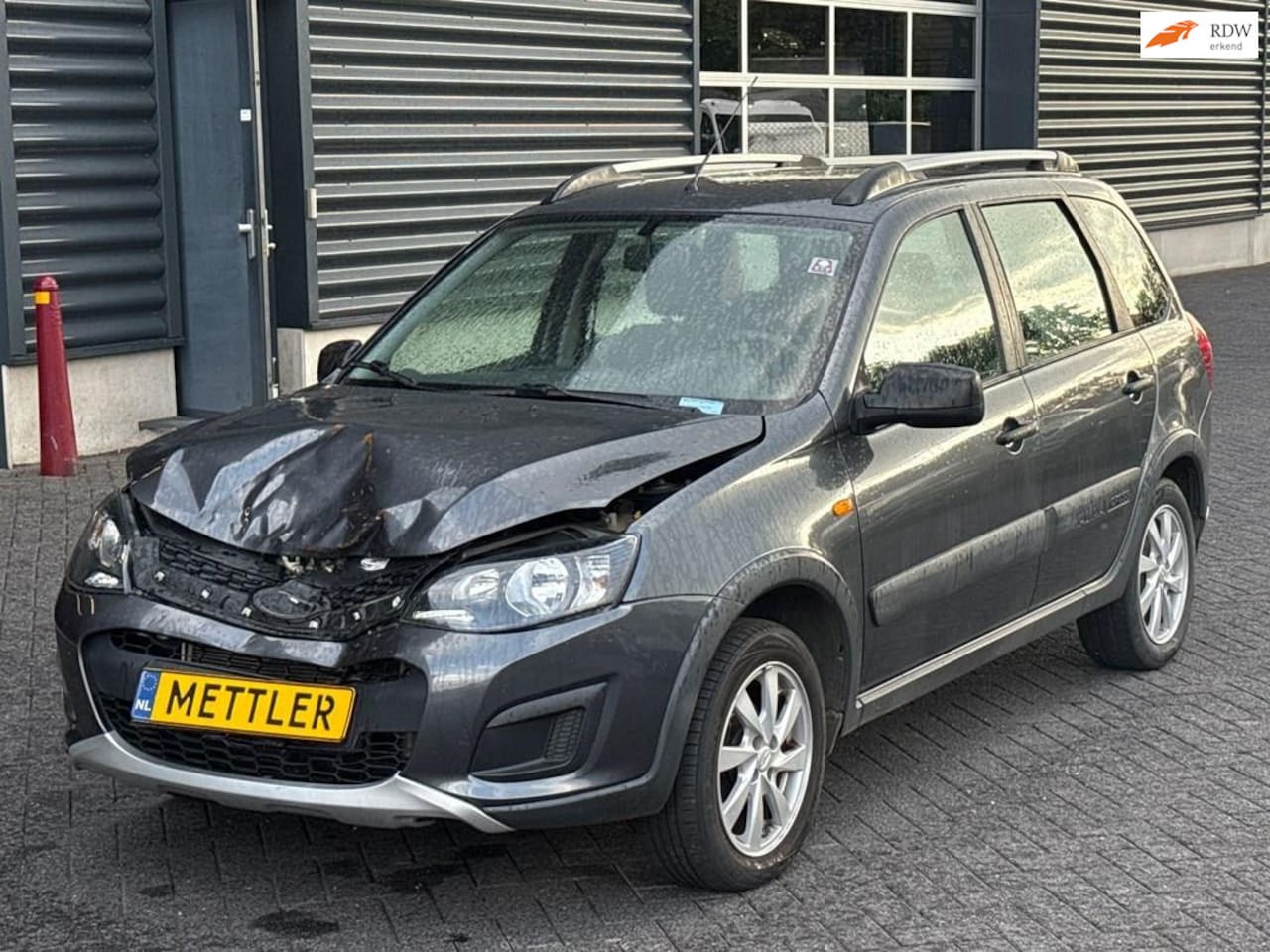 Lada Kalina - 450C, Airco, Stoelverwarming, Trekhaak - AutoWereld.nl