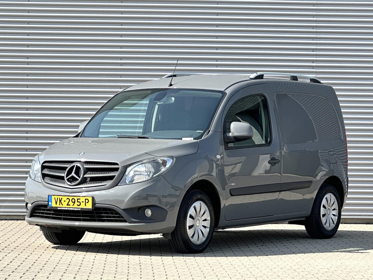 Mercedes-Benz Citan - 109 CDI Nardo grijs|Cruise|Airco - AutoWereld.nl