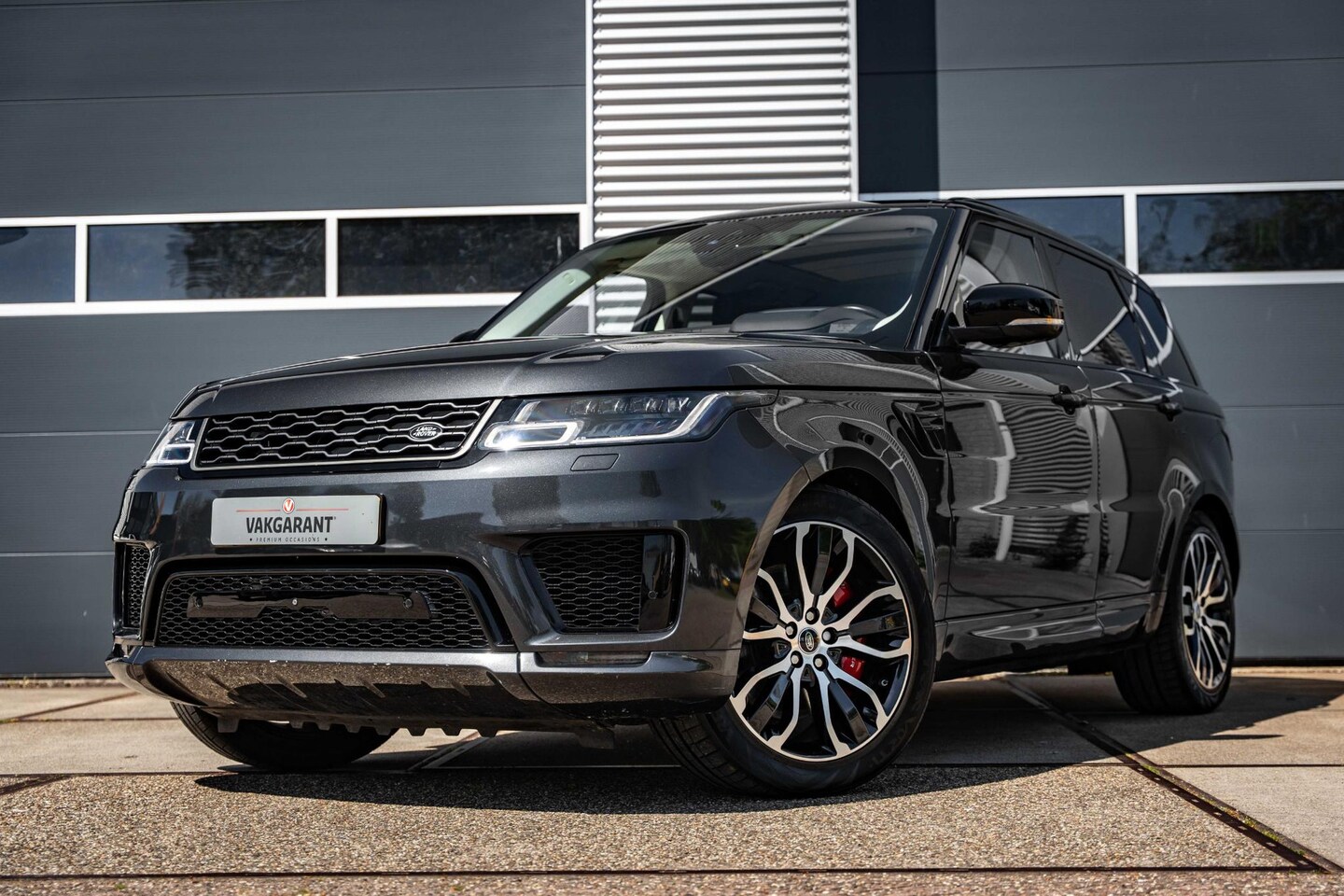 Land Rover Range Rover Sport - 2.0 P400e Autobiography Dynamic |Pano |Luchtvering |360° |BTW |Head-up |Meridian |Leder - AutoWereld.nl