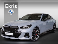 BMW i5 - M60 xDrive 84 kWh | M Sport Pro | Comfort Pack | Innovation Pack | Trekhaak