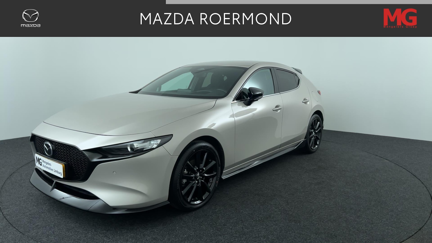 Mazda 3 - 2.0 e-SkyActiv-X M Hybrid 186 Homura | Aero Pack | 18'' LM velgen | Navigatie - AutoWereld.nl