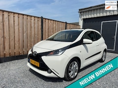 Toyota Aygo - 1.0 VVT-i x-wave Automaat | Camera | Nieuwe APK