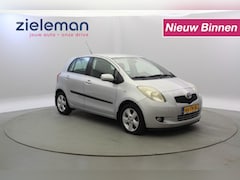 Toyota Yaris - 1.3 VVTi Luna MMT 5 Deurs Automaat - Clima, Lichtmetalen Velgen