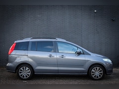 Mazda 5 - 5 1.8 Executive 7 Zits / Net binnen