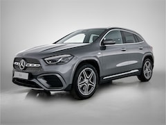 Mercedes-Benz GLA-Klasse - 250 e Business Solution AMG | Trekhaak | GUARD 360 ° Vehicle protection Plus | Advanced So