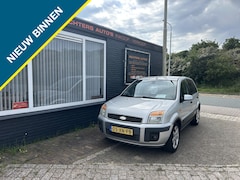 Ford Fusion - 1.6-16V Crossroad
