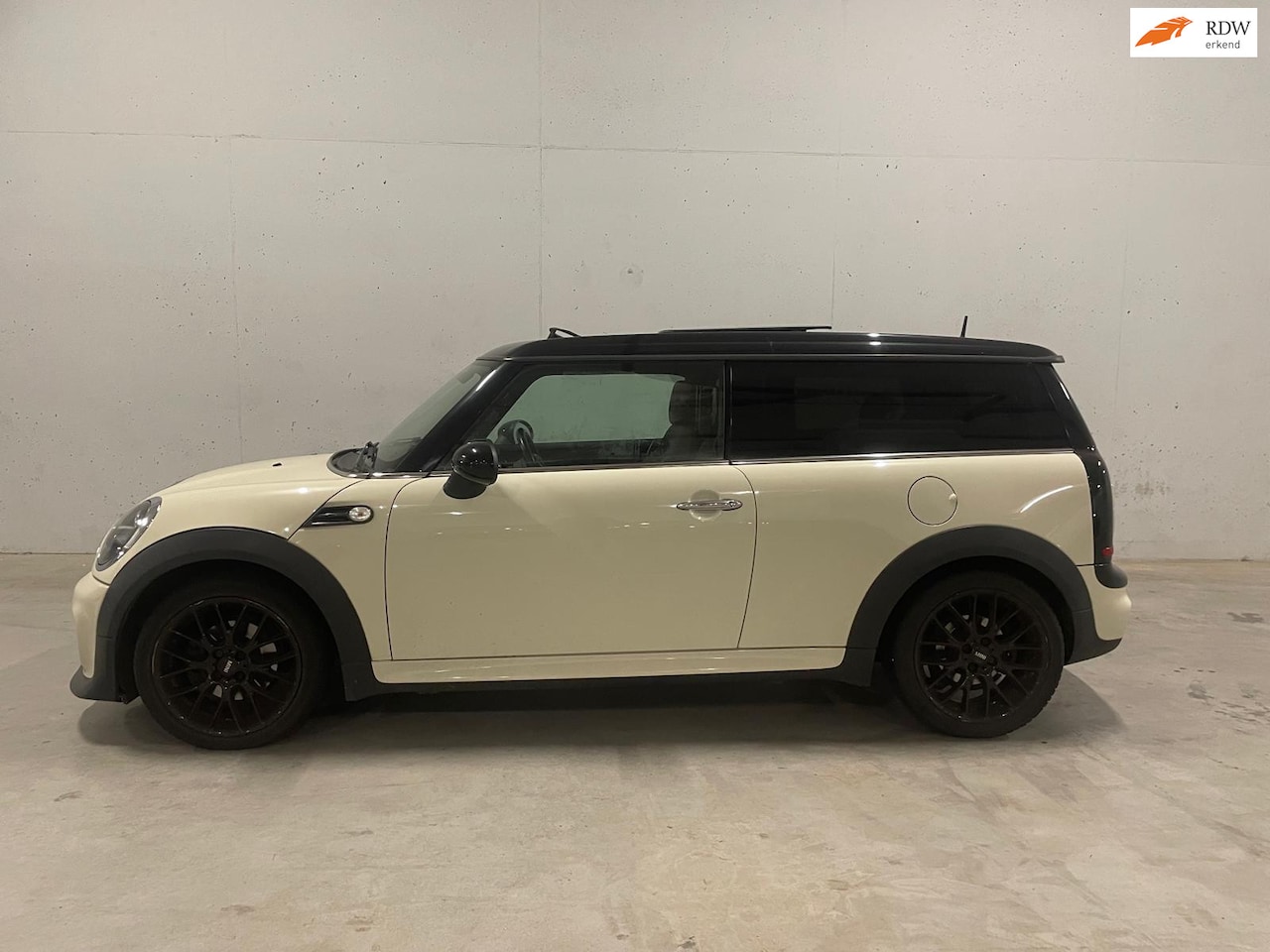 MINI Clubman - Mini 1.6 Cooper Chili Pano Stoelv. APK - AutoWereld.nl