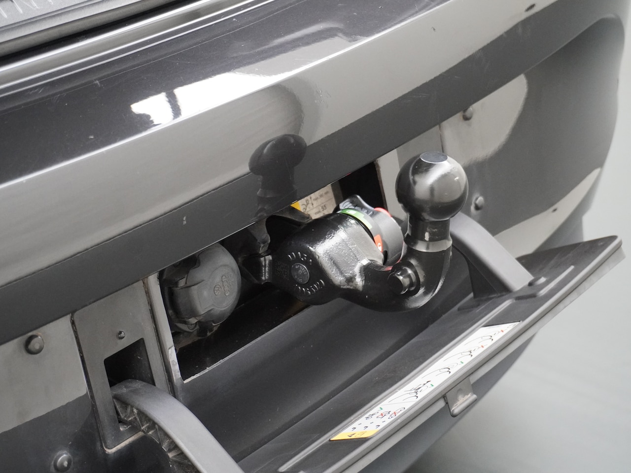 Volkswagen ID.3 - 58kWh 204PK 1st. First Plus Navi-Pro 19" Camera Trekhaak Apple Carplay Android Auto Matrix - AutoWereld.nl