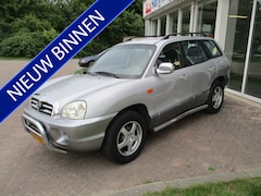 Hyundai Santa Fe - 2.7i-24V 4WD Country Automaat Keurige Auto