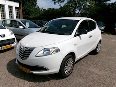 Lancia Y(psilon) - Ypsilon 0.9 TwinAir Gold CNG (aardgas)