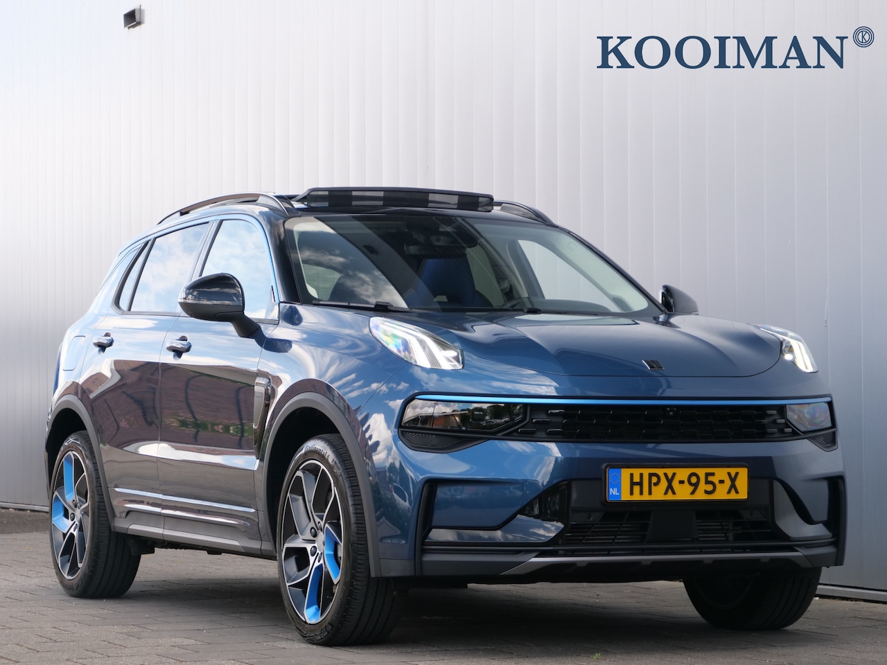 Lynk & Co 01 - 1.5 Plugin Hybrid 261pk Automaat Apple Carplay / 360 Camera / Infinity Sound / Panoramadak - AutoWereld.nl