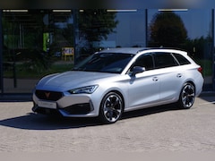 CUPRA Leon Sportstourer - 1.4 e-Hybrid 245 PK VZ Adrenaline, Adap. Cruise Control, Sfeerverlichting, LED, Camera